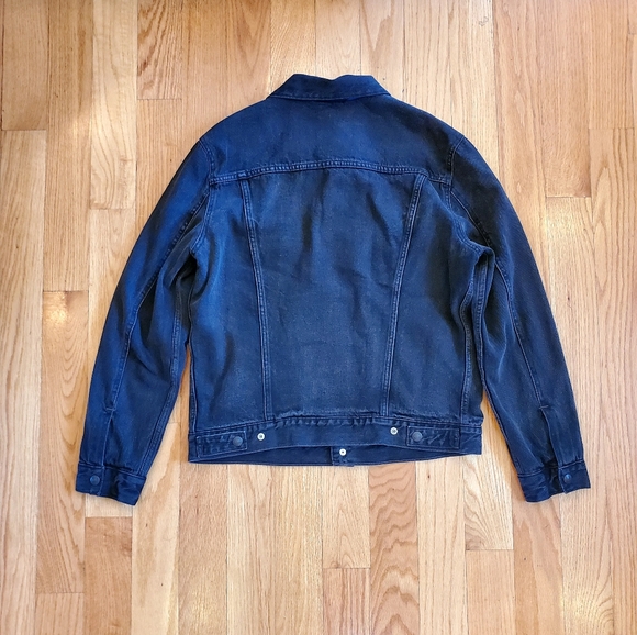 NWOT Levi's Premium Flannel-Lined DenimTrucker - Black (M) - Picture 2 of 7